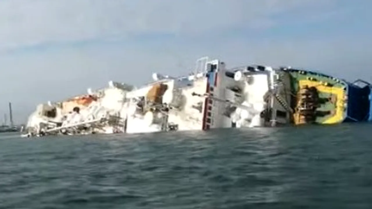 Descărcarea celor 14.000 de cadavre de oi din Portul Midia/ Operațiune de mare dificultate: Epava, decopertată, acces dificil în spații înguste