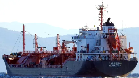Mesajul Autorității Navale Române pentru turiștii aflați acum pe litoral, după ce o dronă ar fi lovit un petrolier în Marea Neagră
