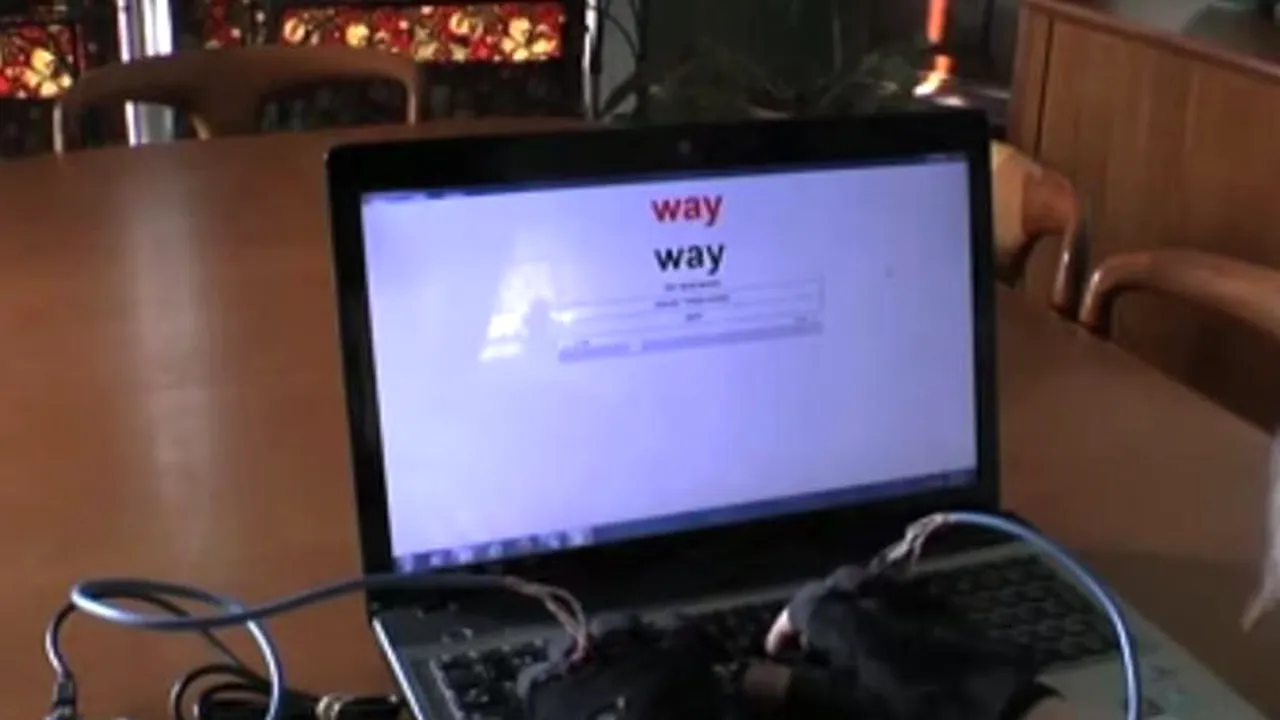 Mănușile inteligente care te ajută să tastezi corect