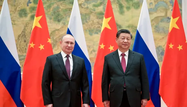 John Kirby: Putin încearcă în mod „AGRESIV” să câștige China de partea sa, pentru că rămâne fără muniție în Ucraina