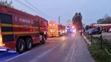 Incendiu puternic la un bloc social din Constanța: 9 persoane au rămas internate în spital, una în stare foarte gravă. Planul Roșu a fost activat