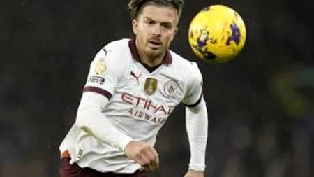 Jack Grealish a fost jefuit în timpul meciului cu Everton. Hoții i-au furat din casă bijuterii și ceasuri de un milion de lire