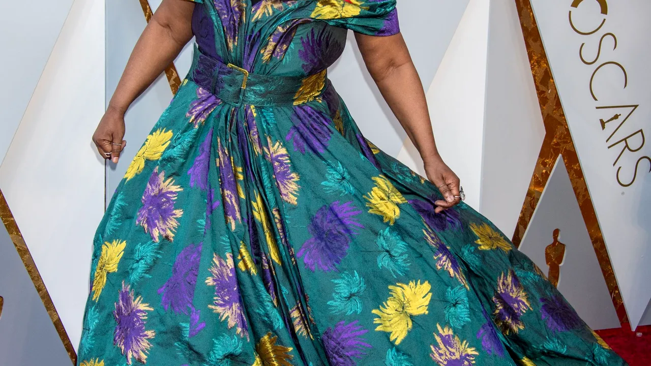 WHOOPI GOLDBERG vrea să dea lovitura în SUA cu o emisiune ROMÂNEASCĂ