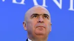 Bolojan încearcă să transforme eșecul PNRR într-un succes. Susține că „am reușit să absorbim” deja peste 90% din bani, deși România a încasat doar 64% din suma totală. Gândul demontează minciuna premierului demis și prezintă toate calculele