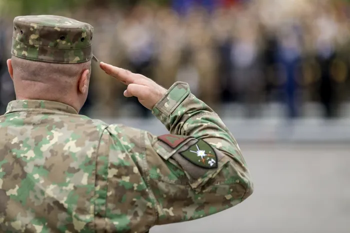 Miruță anunță că Armata angajează 7.000 de oameni Un record pentru ultimul deceniu