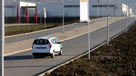 FOTO+VIDEO. Cum se produce Dacia Lodgy în Africa, la fabrica din Tanger