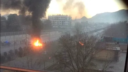 80 de morți 231 răniți într-un atentat comis de ISIS în Afganistan
