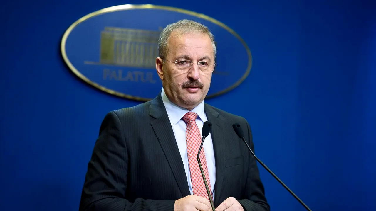 Vasile Dîncu, chemat de USR să dea explicații pentru declarațiile pe marginea războiului din Ucraina. „Creează prejudicii României”