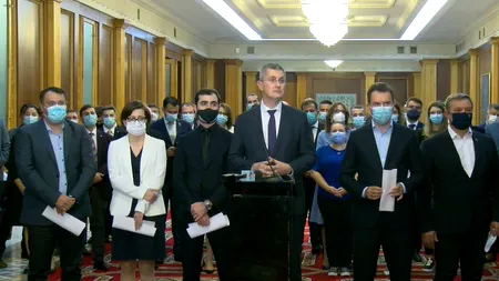 Miniștrii USR PLS și-au depus demisiile din Guvern. Dan Barna: „Mergem mai departe” / Cine e în cărți pentru preluarea mandatelor