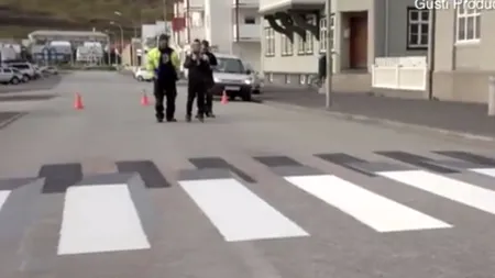 Trecerea de pietoni care-i încetinește pe șoferii vitezomani. Imagini incredibile