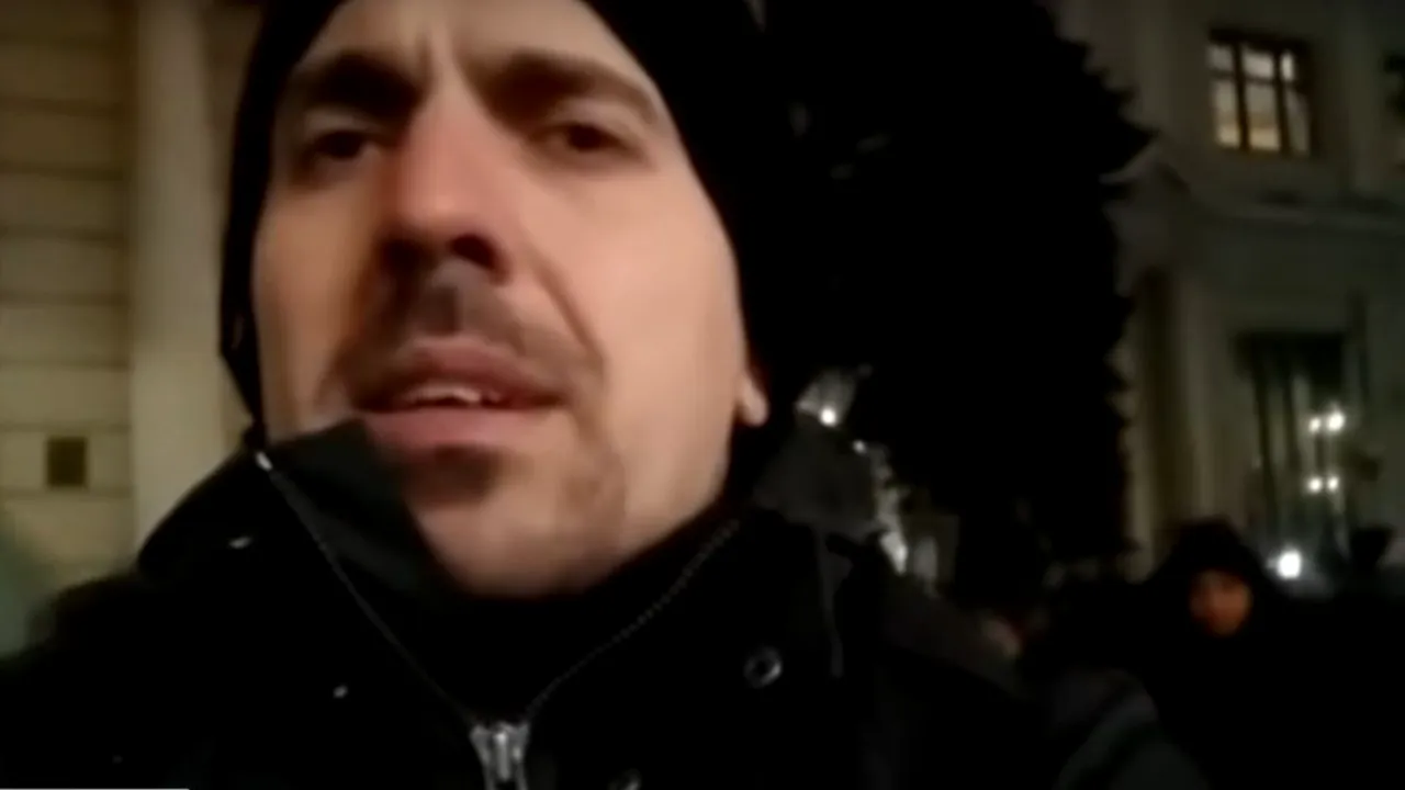 VIDEO | Jurnaliști români, reținuți de autoritățile ucrainene la Liov. Polițiștii au crezut că sunt spioni ruși