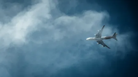 Furtuna a afectat zborurile mai multor curse ce urmau să aterizeze pe Aeroportul Otopeni