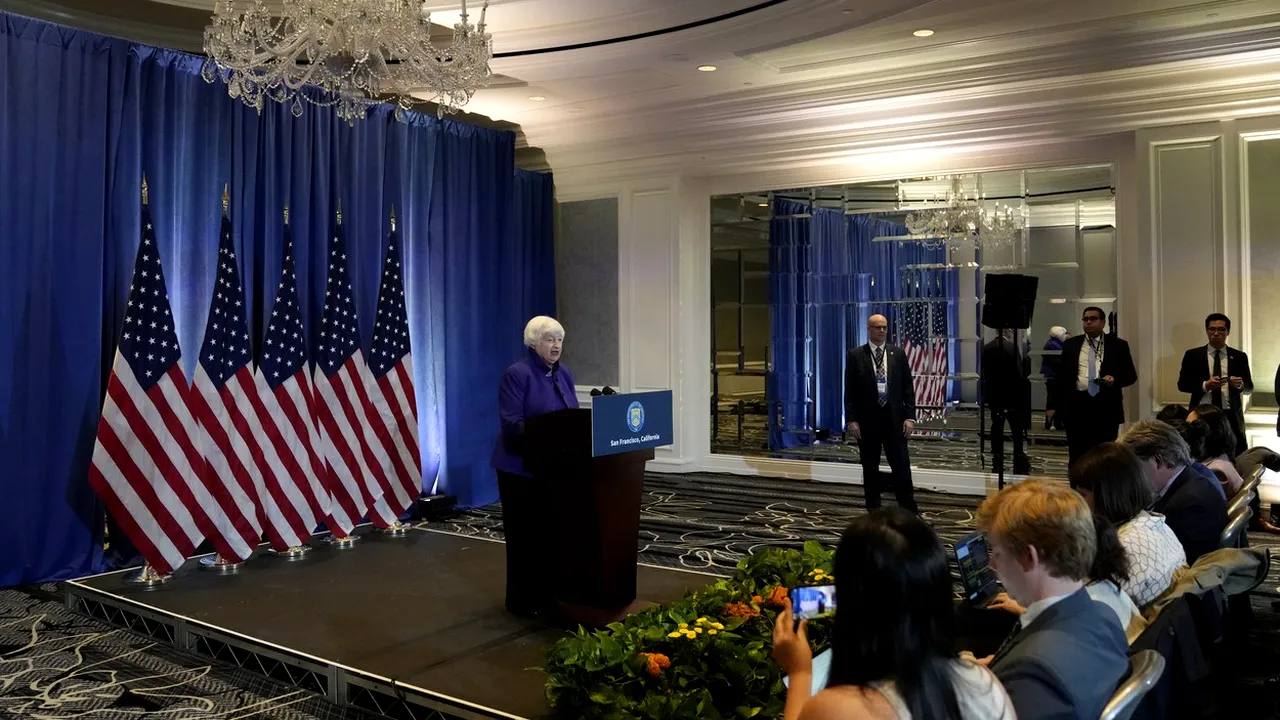 Janet Yellen afirmă că economia SUA va evita o scădere puternică, dar admite că prețurile mari rămân o problemă