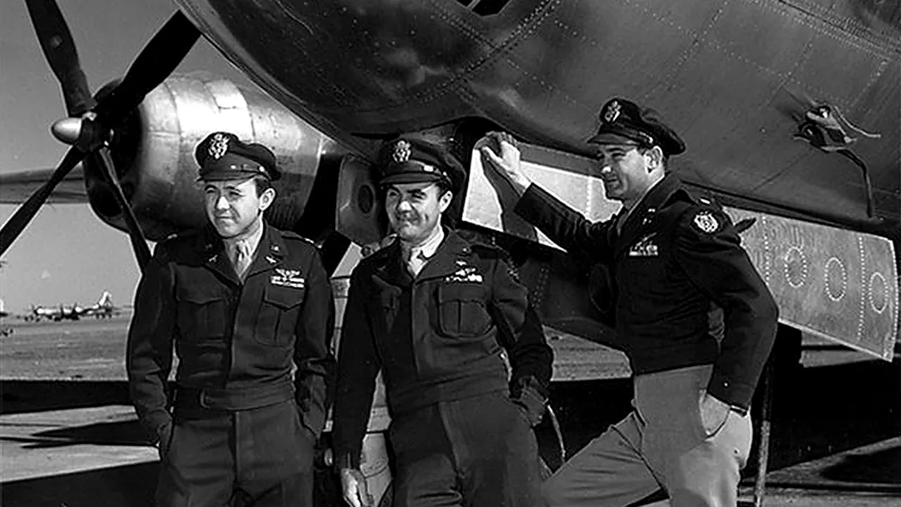 La 24 de ani, a lansat bomba care a ucis 140.000 de oameni. 60 de ani mai târziu își dorea ca folosirea armelor să fie interzisă