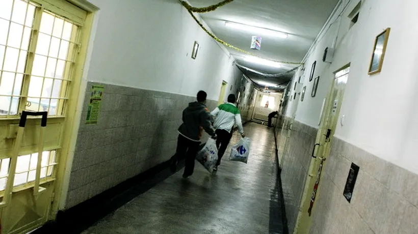 Deținut de la Penitenciarul Timișoara, cercetat pentru cooordonarea unei rețele de trafic de droguri