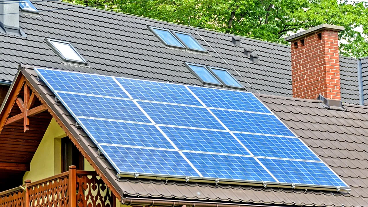 În 2024, în Europa s-a PRODUS pentru prima dată mai multă electricitate din soare decât din cărbune