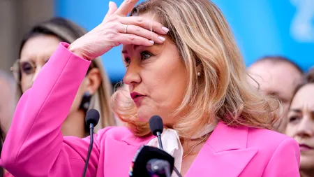 Elena Lasconi s-a „enervat” pe Bolojan, că nu vrea să facă reformă „pe bune”. „Înfuriem populația. Ajută izolaționiștii”