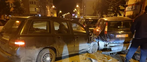 O adolescentă de 18 ani din Piatra Neamţ a lovit trei mașini, la o zi după ce primise permisul auto