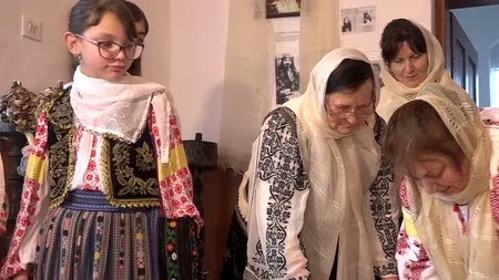 Tradiții de Crăciun | Pițărăii, obiceiul străvechi prin care în Mehedinți se anunță Nașterea Mântuitorului - VIDEO 