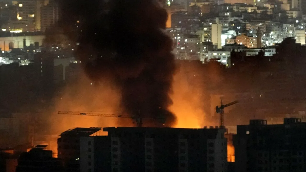 RĂZBOI Israel – Hamas&Hezbollah, ziua 392. IDF, atac aerian DEVASTATOR asupra Beirut-ului, după ce Hezbollah a ucis șapte civili în Israel