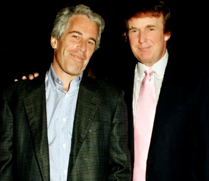 Jeffrey Epstein și Donald Trump - Arhiva foto personală a lui Jeffrey Epstein 