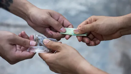 Cătălin Predoiu: Europa are o problemă serioasă cu traficul de droguri / Devine una dintre principalele vulnerabilităţi ale UE