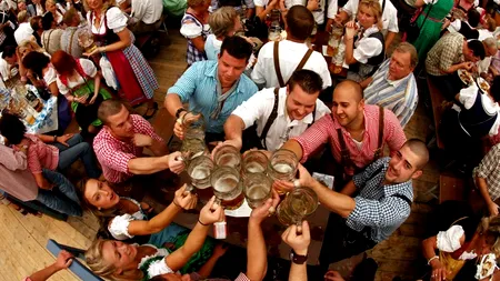 Zece zile de distracție marca 