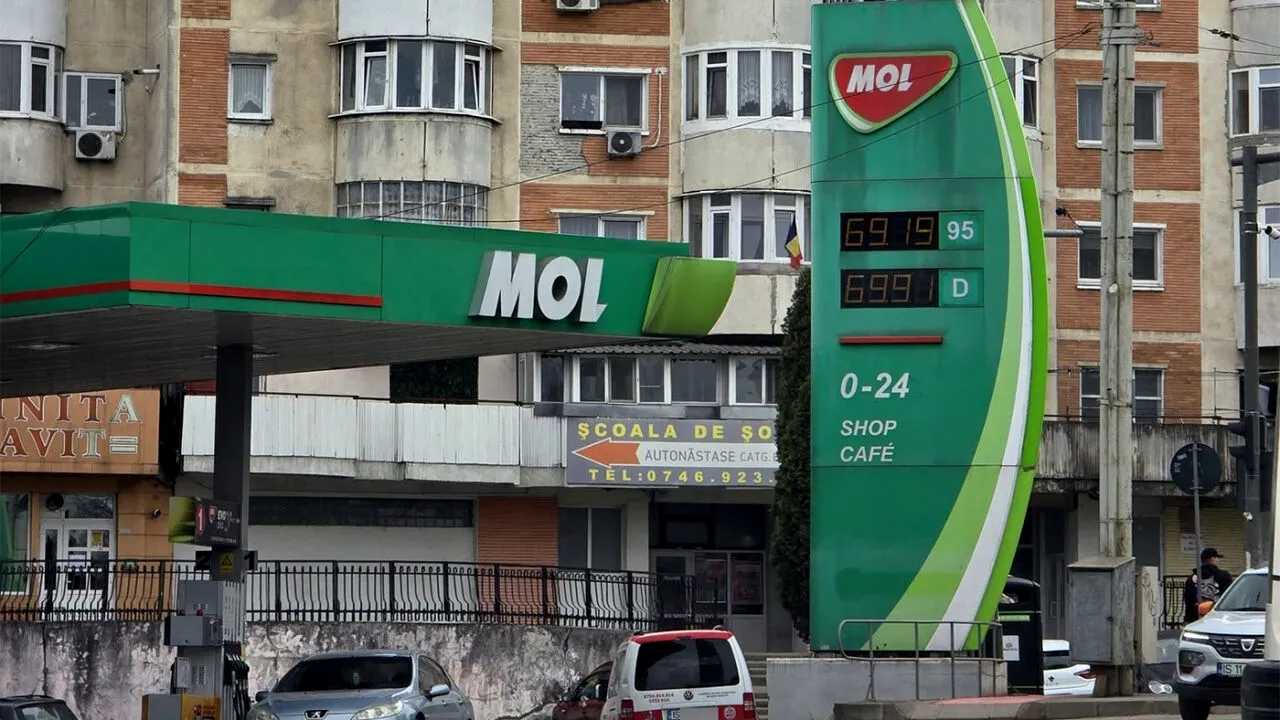 Imagine controversată. Cât au ajuns să coste carburanții într-o benzinărie din Iași