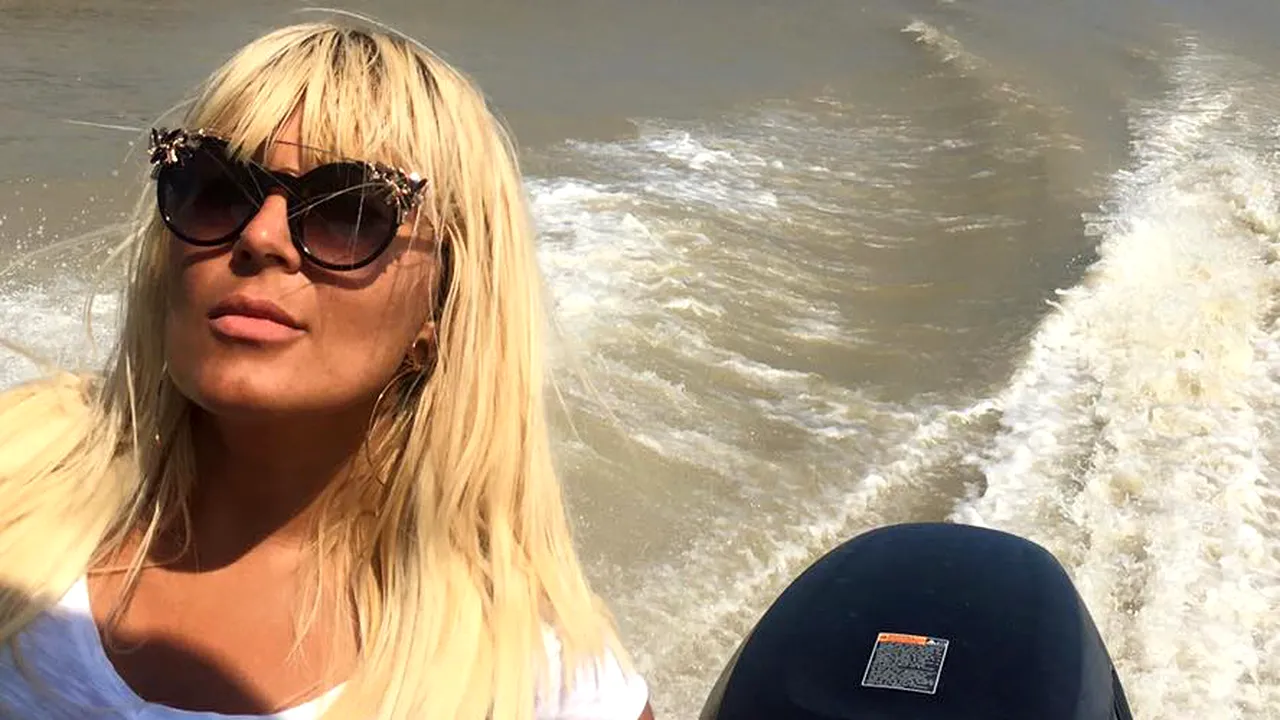 Elena Udrea fotografie cu iubitul pe plajă în Costa Rica