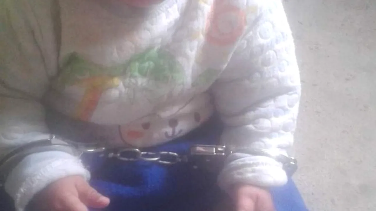 Marian, unul dintre cei mai sadici criminali, a fost condamnat pe viață. Bărbatul l-a legat cu cătușe pe copilul iubitei, a omorât-o în bătaie pe femeie și i-a scos cu cleștele dinții unei alte tinere