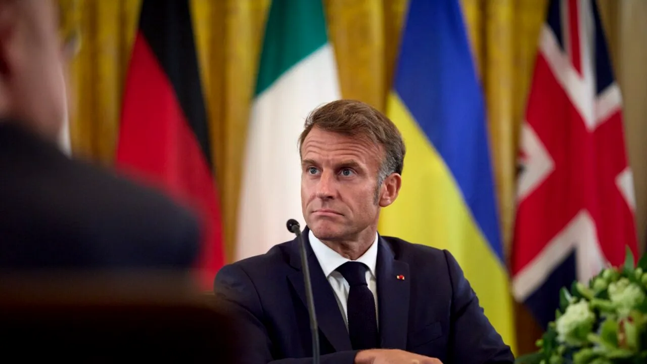 Le Parisien: Demiterea lui Emmanuel Macron? Cum ar funcționa procedura pe care opoziția vrea să o lanseze contra președintelui FRANȚEI