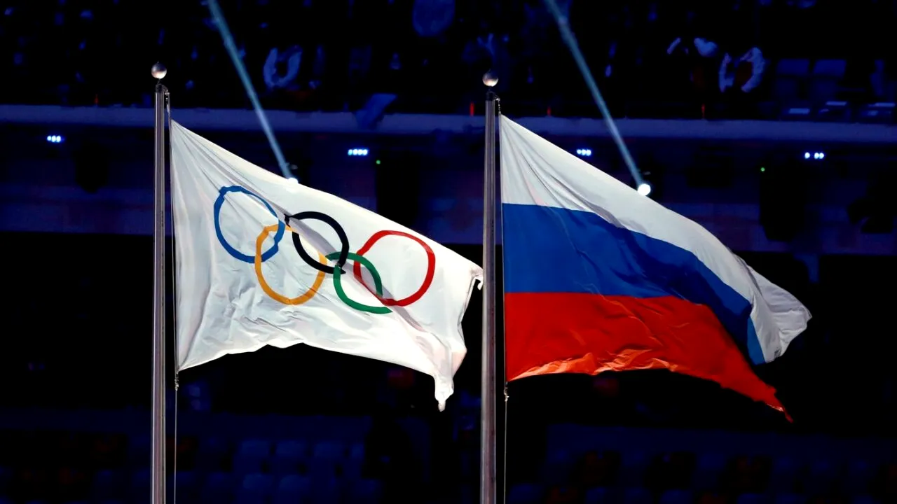 Turnul Eiffel, EVACUAT cu câteva ore înainte de ceremonia de închidere a Jocurilor Olimpice. Care este motivul