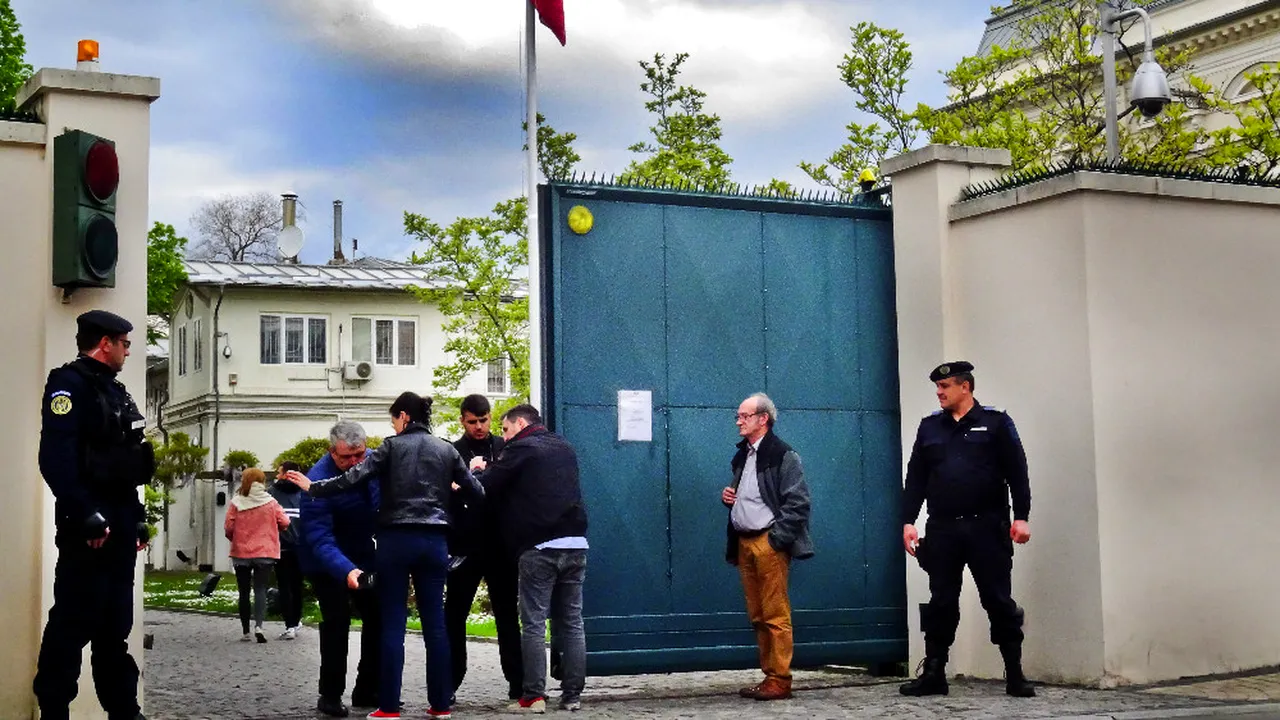 ALEGERILE DIN FRANȚA. Cu cine au votat francezii din România și ce loc a ocupat Marine Le Pen