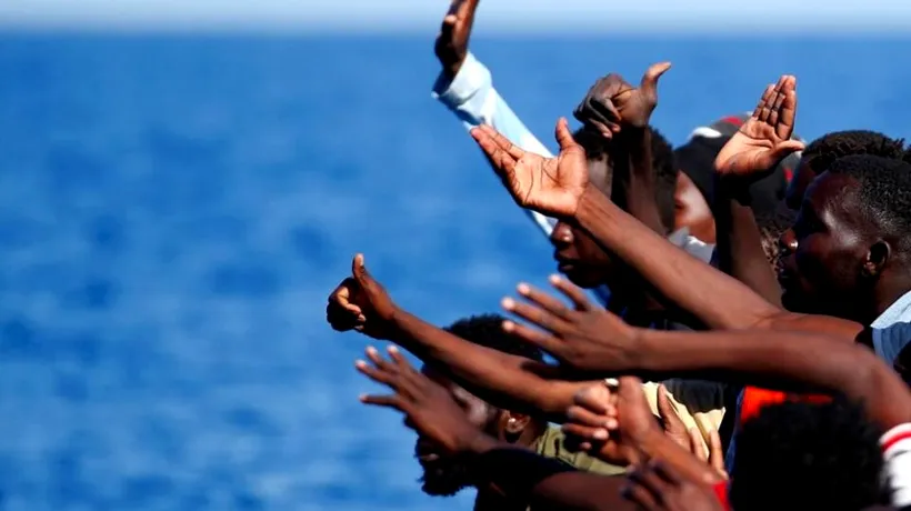Peste 60 de migranți din LIBIA sunt considerați morți, după ce vasul în care se aflau s-a răsturnat în mare. Oamenii încercau să ajungă în Europa