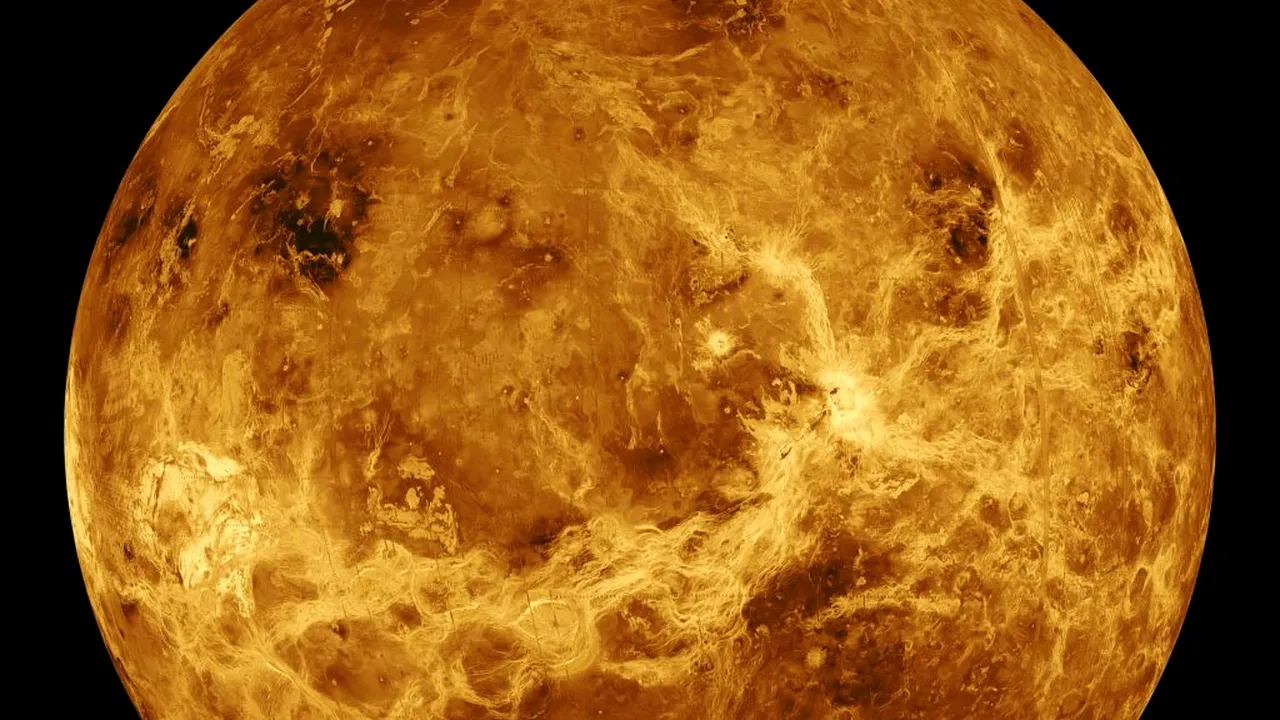 Directorul agenției Roscosmos: „Venus este o planetă rusească”