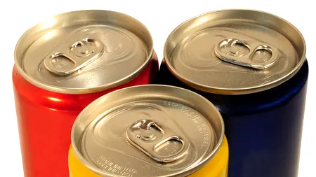 Producătorii de răcoritoare consideră că taxa pe zahăr este discriminatorie, resimțită în buzunarul românilor