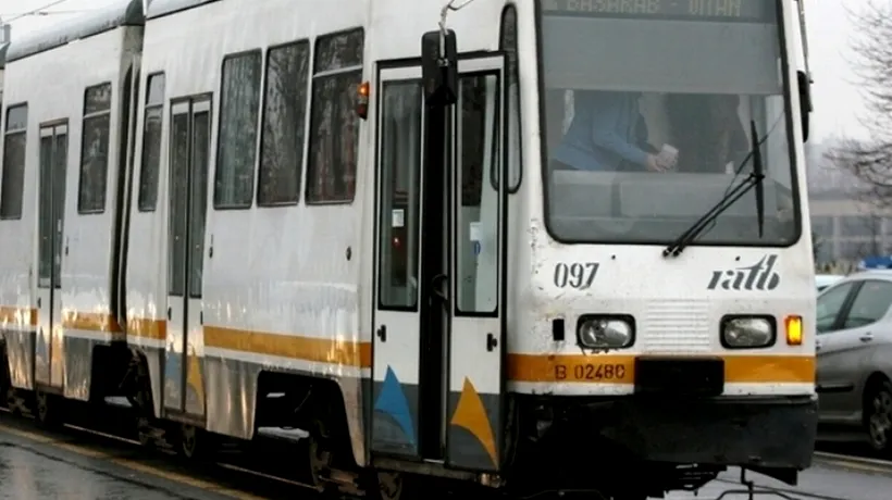 Circulația tramvaielor, blocată în zona Ștefan cel Mare din cauza unui accident. UPDATE