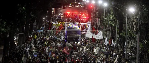 Mii de oameni, protest împotriva organizării JO 2016 la Rio