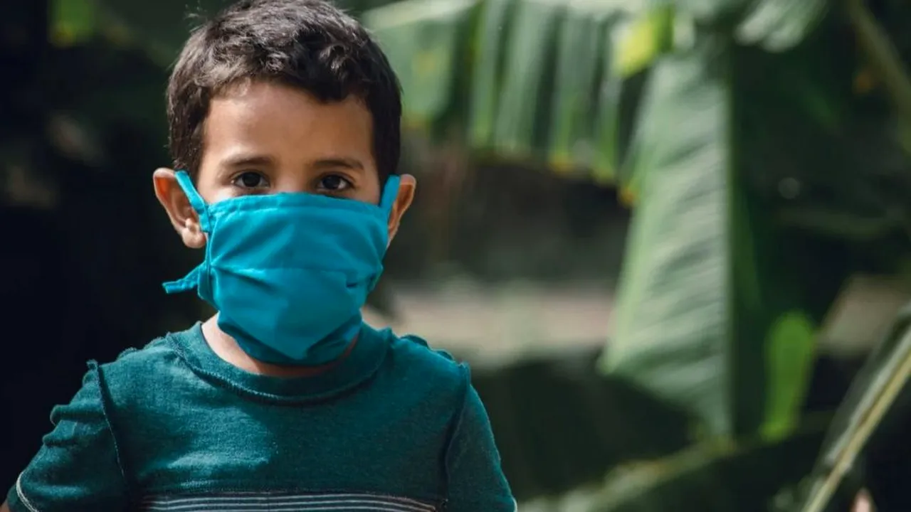 Descoperire uimitoare: Cum s-a transmis prin ochi COVID-19 la un copil de doar 11 ani