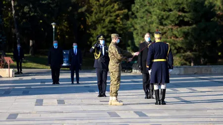 UPDATE. Ziua Armatei, sărbătorită prin manifestări restrânse. Klaus Iohannis: Când spunem „Armată”, spunem „eroi”. Nu avem voie să ne uităm istoria și înaintașii | FOTO, VIDEO
