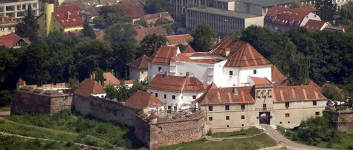 Primăria Brașov cumpără cetatea Dealul Straja cu 3,8 milioane de euro