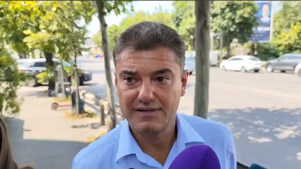 Cristian Boureanu s-a prezentat azi la AUDIERI, la Secția 2 Poliție, după ce o tânără l-a acuzat de agresiunea sexuală