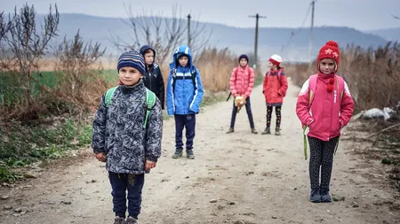 STUDIU: Peste 75% dintre oameni vor să facă fapte bune de Crăciun