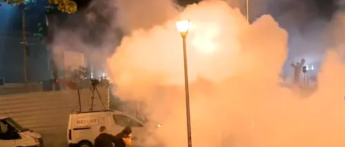 Și Albania se răscoală împotriva „violenței Poliției”. Tirana, incendiată de proteste masive! - VIDEO