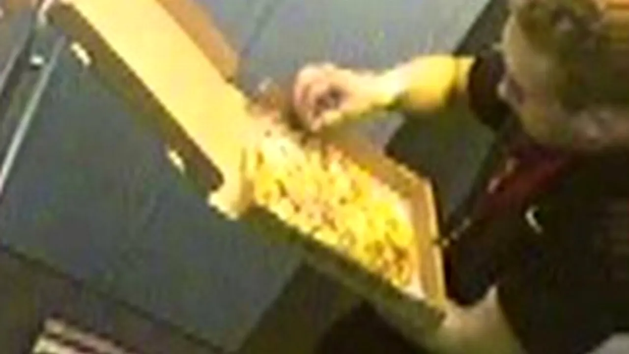 Ce a putut să facă un băiat care livra pizza. A fost arestat pe loc