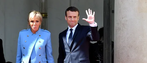 Cât a costat costumul purtat de Macron în prima sa zi de președinte al Franței