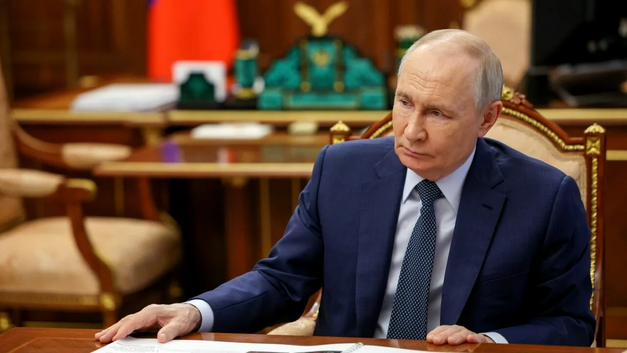 Moscova aplică metoda „morcovul și bățul” în Ucraina ocupată. De ce alegerile parlamentare ar putea avea un efect invers pentru Kremlin