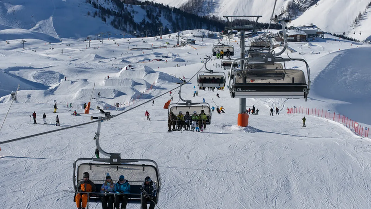 GALERIE FOTO: Paradisul european al sporturilor de iarnă din topul preferințelor românilor. Profilul turistului care pleacă în vacanță în Austria