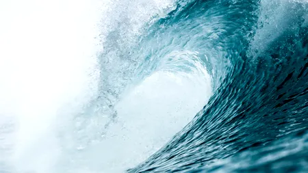 Imagini spectaculoase cu cel mai mare val înregistrat vreodată. VIDEO