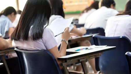 Peste 82% dintre candidaţii la sesiunea august la Bac s-au prezentat la primul examen. 3.500 au CHIULIT, 12 au fost eliminați